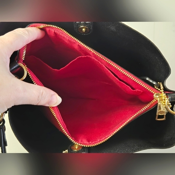 Coach Signature Logo Mollie Bucket Bag, CA561, Shoulder Or Crossbody - Picture 10 of 10